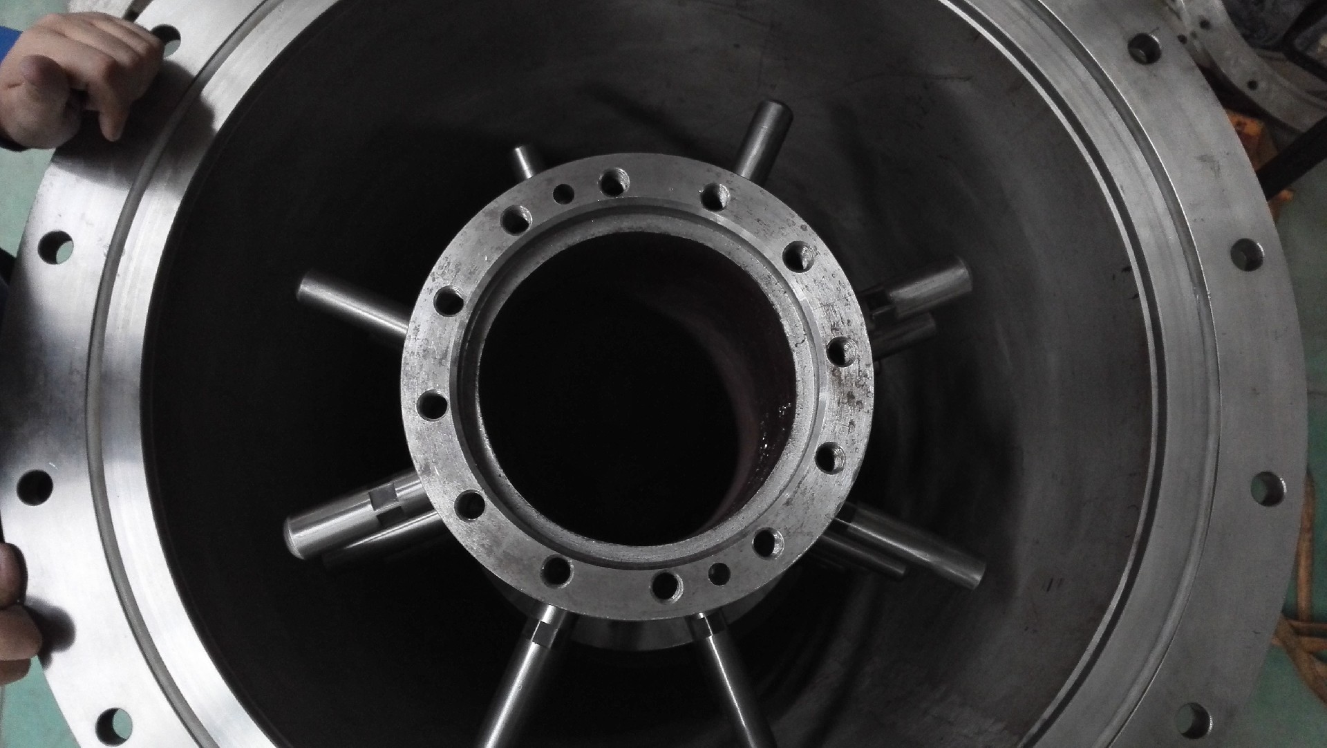 500-1000-1500L/hour Continues Ball Mill Machine 2