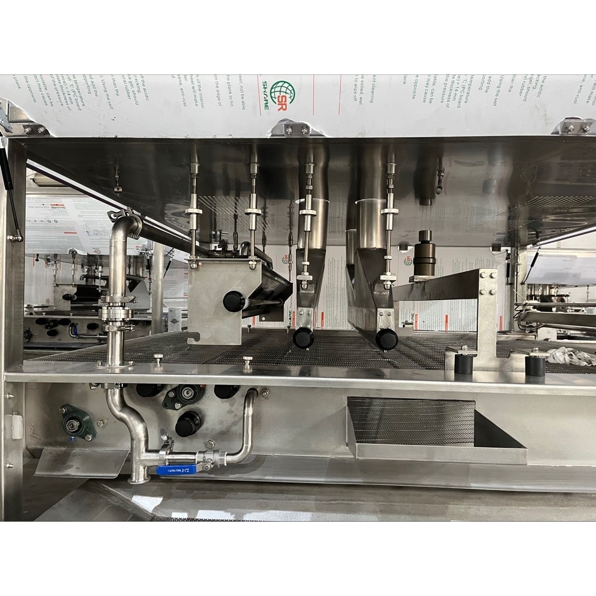 900-1000-1200mm Chocolate Enrobing Line 4