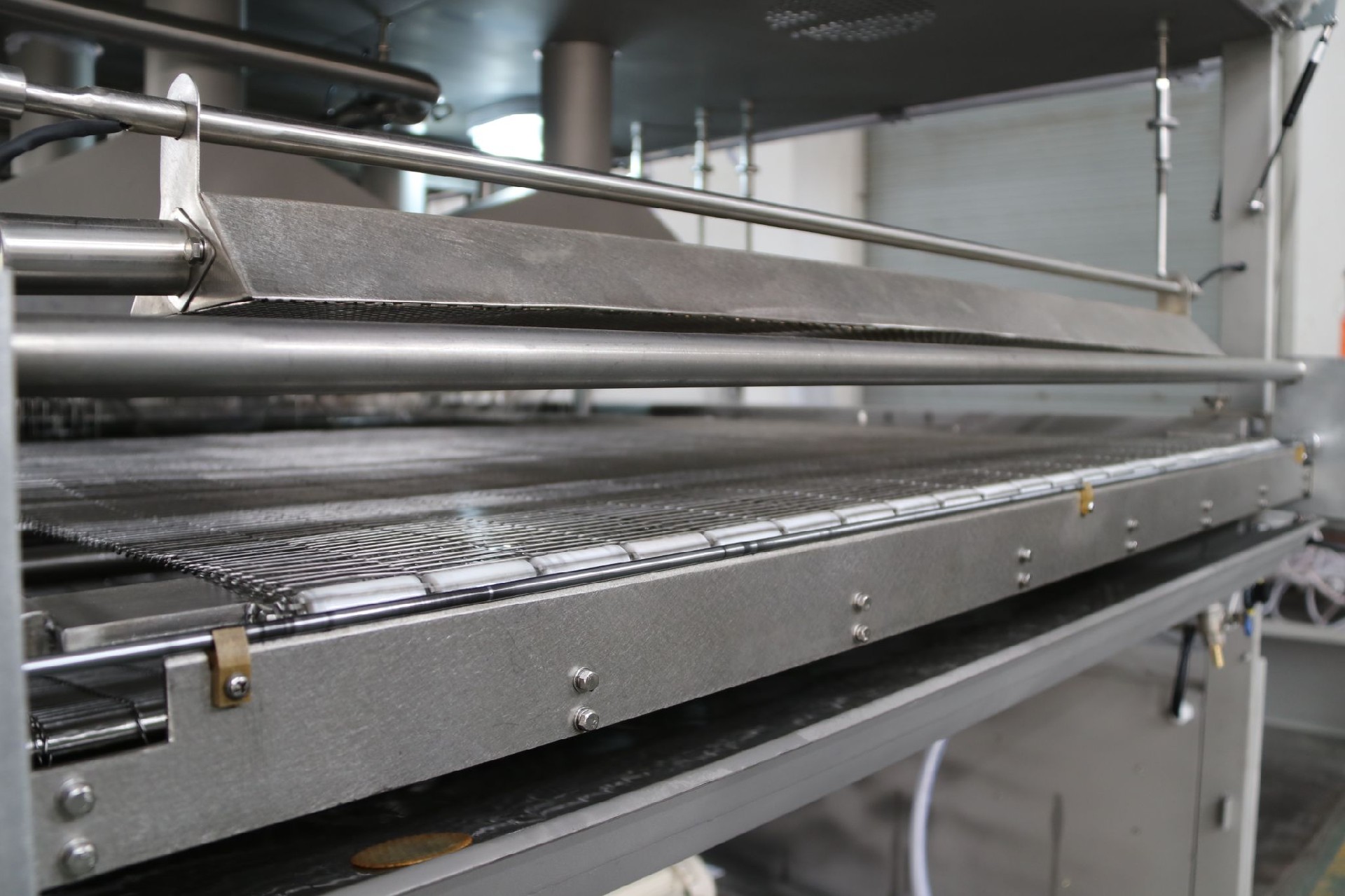 250-400-600mm Chocolate Enrobing Line 2