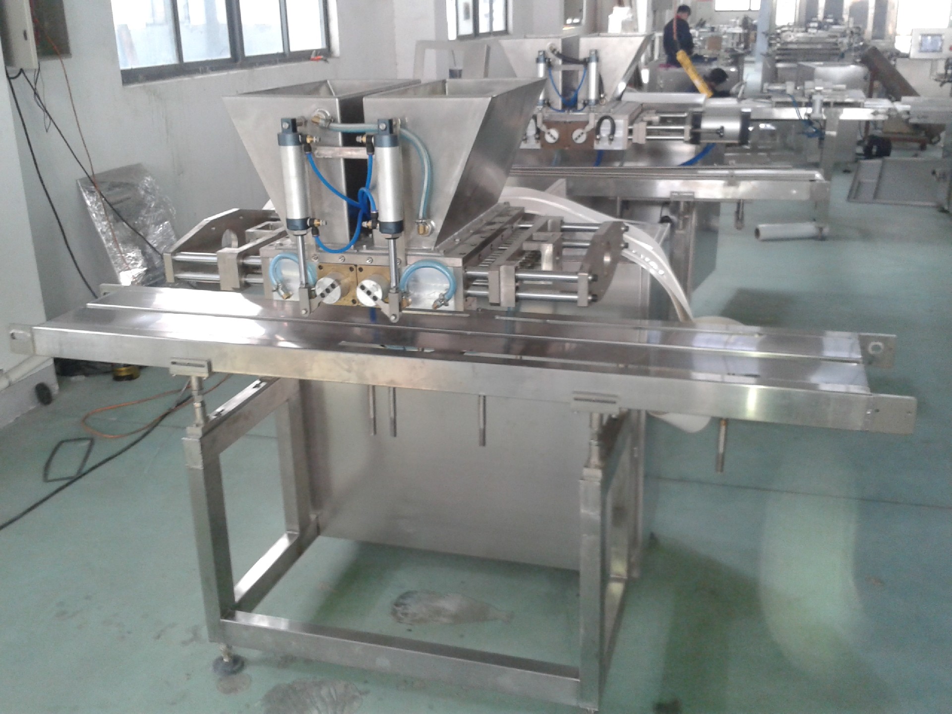 Chocolate One Shot Moulding Machine 7
