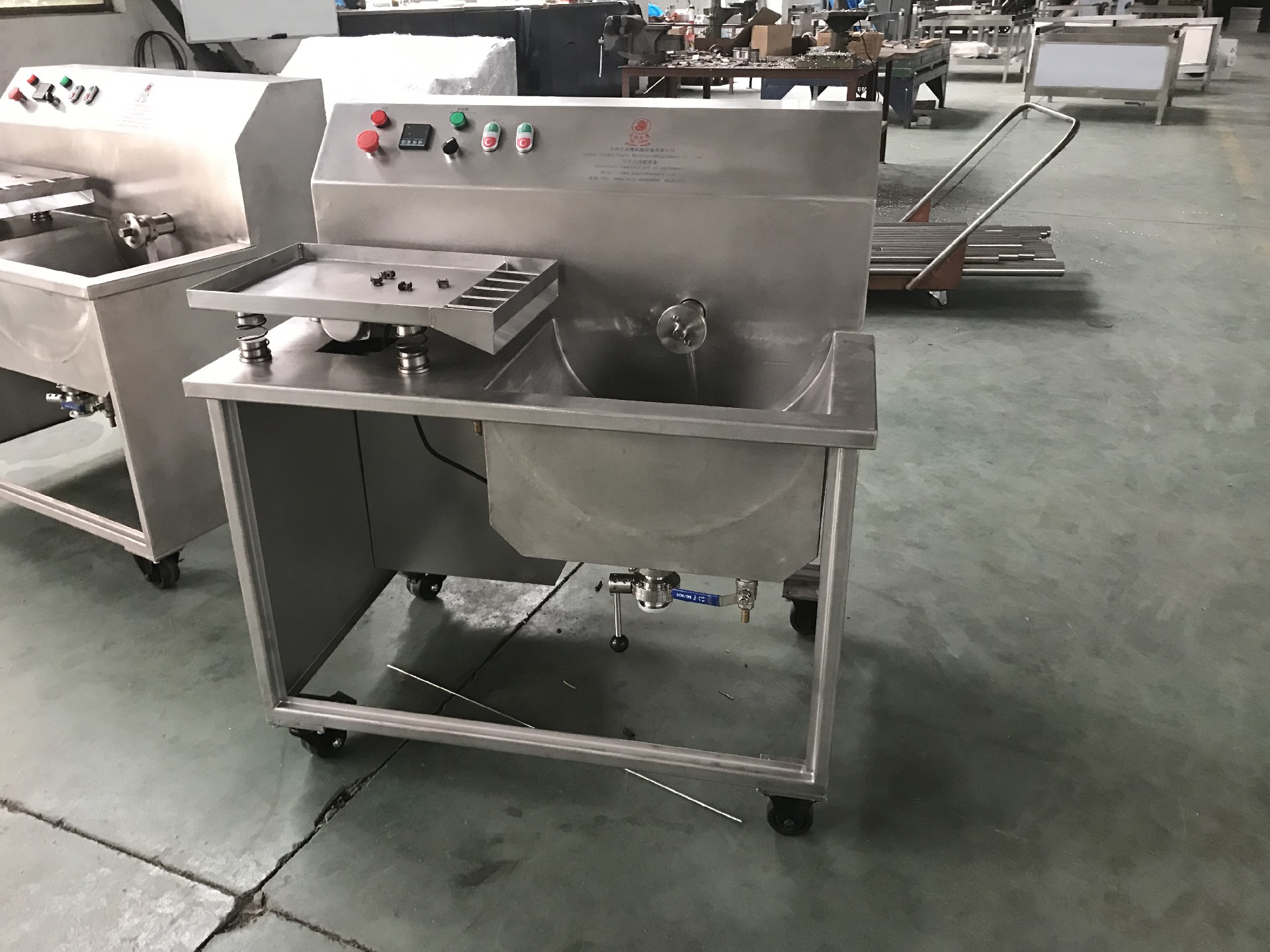Manual Moulding Machine 3